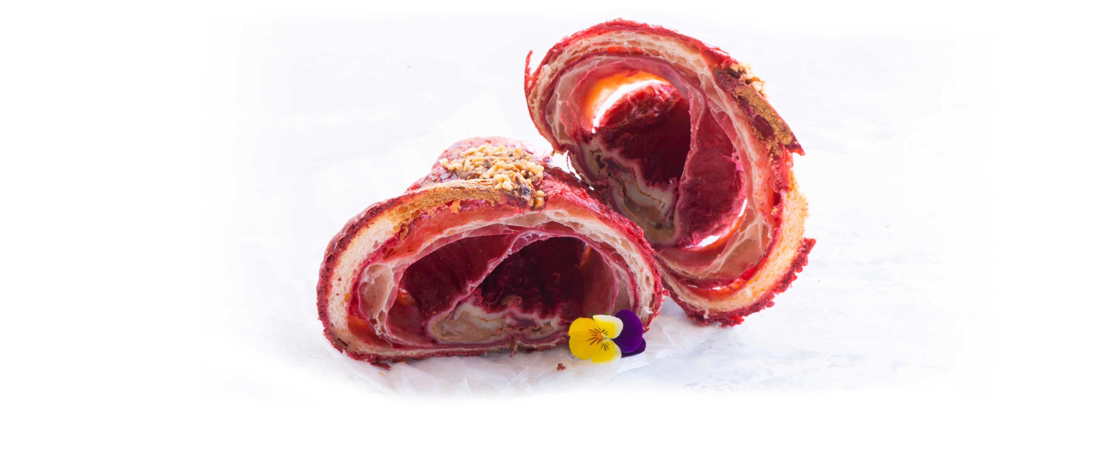 נדב קינוחים - קפה, מאפייה ודליקטסן ברמת ישי